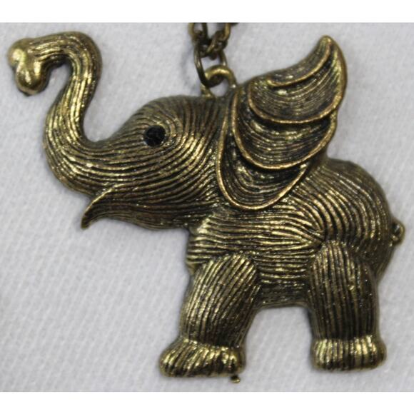 Lot of 2 Vintage Elephant Pendant Necklaces Silver & Bronze Tone Long Chain - Picture 5 of 7